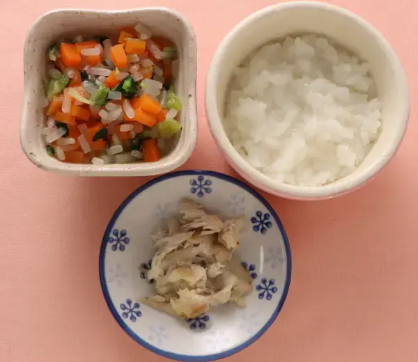 さばのムニエル チンゲン菜ともやしの煮もの