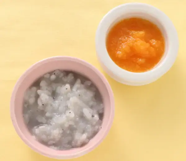 しらすがゆ 白菜と人参のつぶし煮
