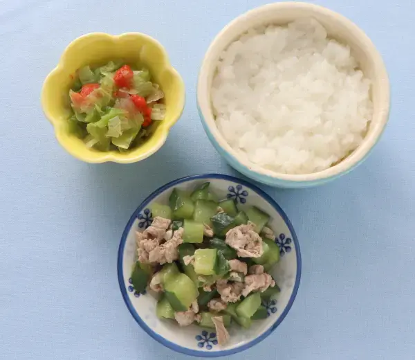 豚肉と胡瓜の煮もの