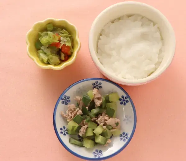 豚肉と胡瓜の煮もの
