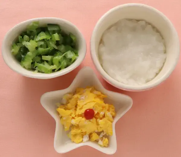 チーズオムレツ
