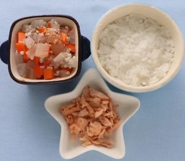 さけのソテー 大根ときのこのケチャップ煮