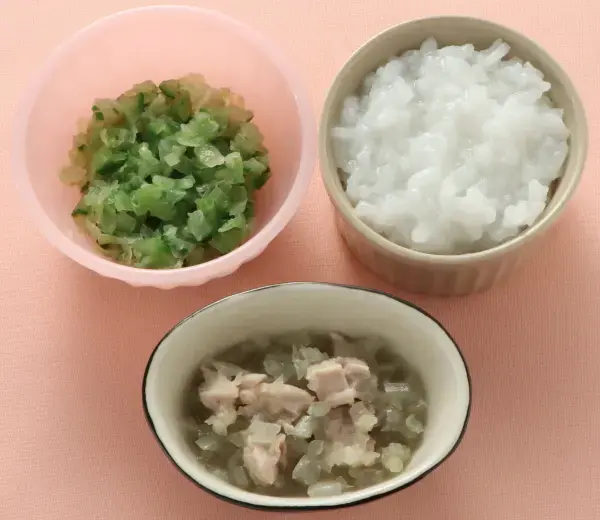 鶏肉と玉葱のレンジ蒸し