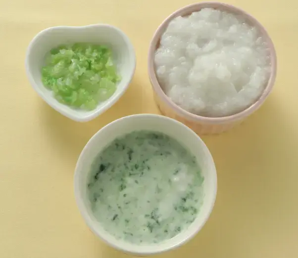 レタスのペースト ヨーグルトあえ