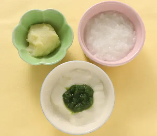 ヨーグルト レタスペーストのせ