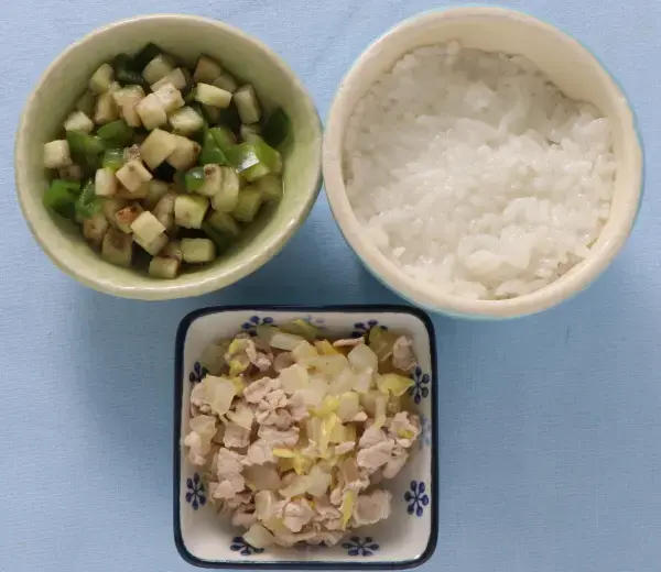 豚肉と白菜のレンジ蒸し なすとピーマンのおひたし