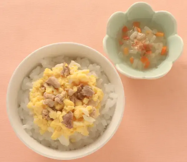 豚たま丼