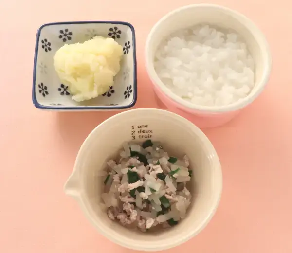 豚肉と野菜の煮もの つぶしポテト