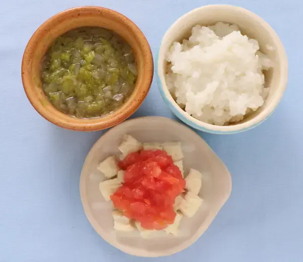 豆腐ステーキ トマトソースがけ 野菜スープ