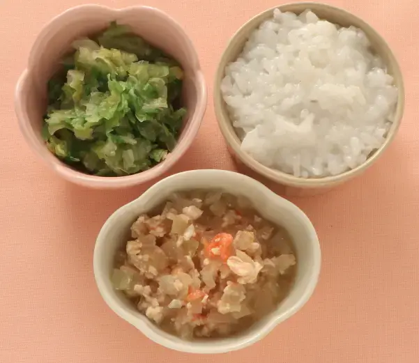 ささみと野菜のみそ煮 レタスのお浸し