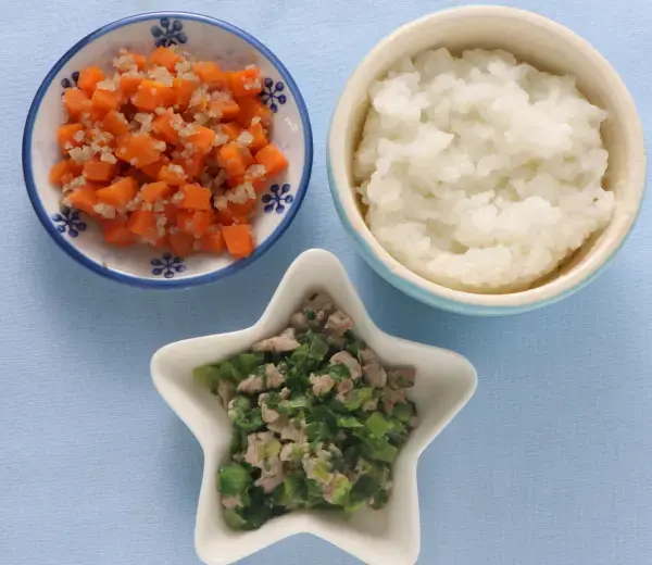 豚肉とレタスのレンジ蒸し 根菜の煮もの