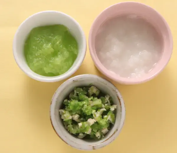 鶏肉とレタスのレンジ蒸し 胡瓜のとろとろ