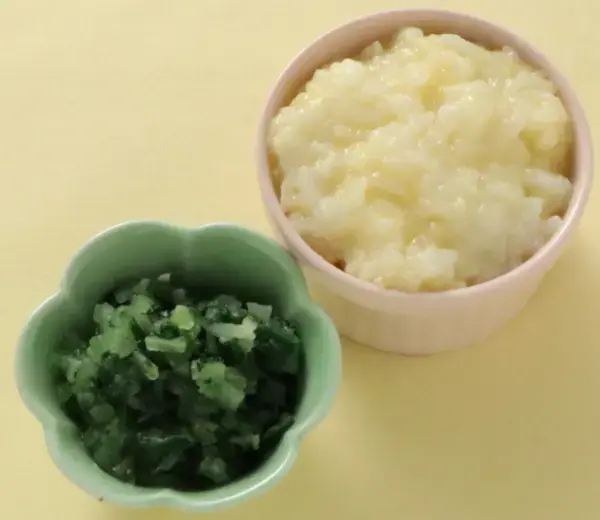 卵がゆ 胡瓜とレタスのやわらかあえ