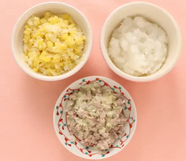 豚肉とキャベツのレンジ蒸し おさつサラダ