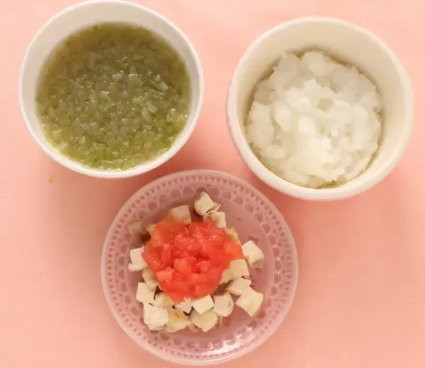 豆腐ステーキ トマトソースがけ 野菜スープ