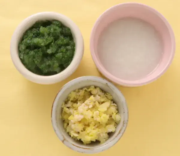 鶏肉と白菜のレンジ蒸し レタスと玉葱のやわらか煮