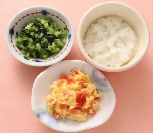 トマトのオムレツ風