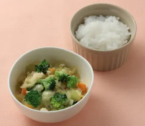 鶏肉と野菜のチーズ風味鍋 
