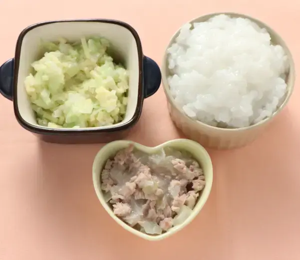 豚肉と玉葱のレンジ蒸し スパゲティサラダ