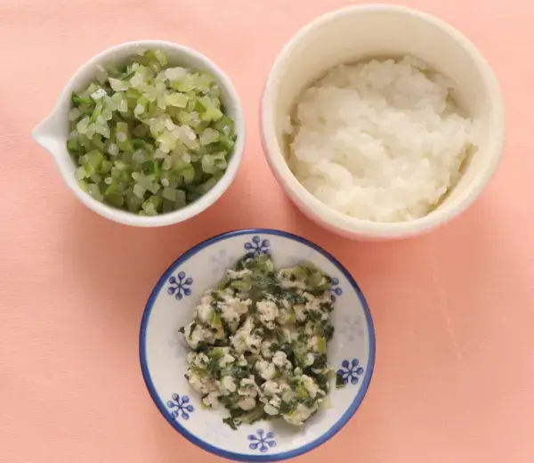 豚肉と青菜のレンジ蒸し もやしと胡瓜のおひたし