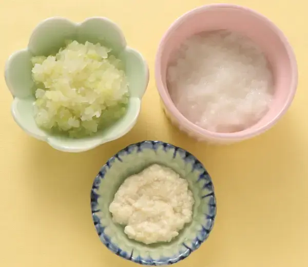豆腐のとろとろ キャベツと玉葱のきざみあえ