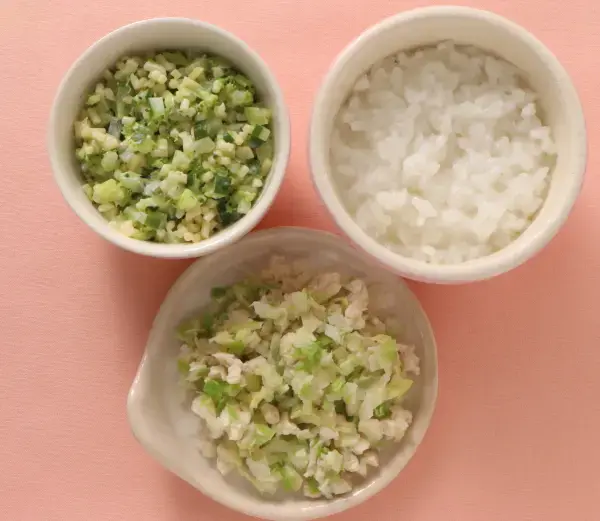 鶏肉とキャベツのレンジ蒸し スパゲティサラダ