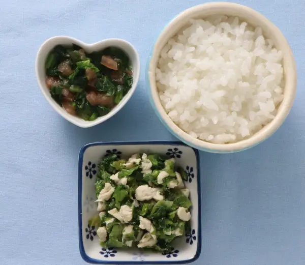 鶏肉とレタスのレンジ蒸し