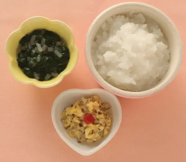 きのこのオムレツ 青菜の煮びたし