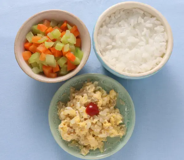 もやしのオムレツ風