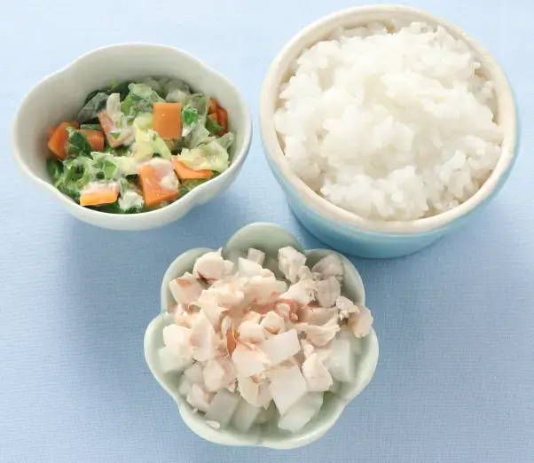 鶏肉と大根のおかか煮