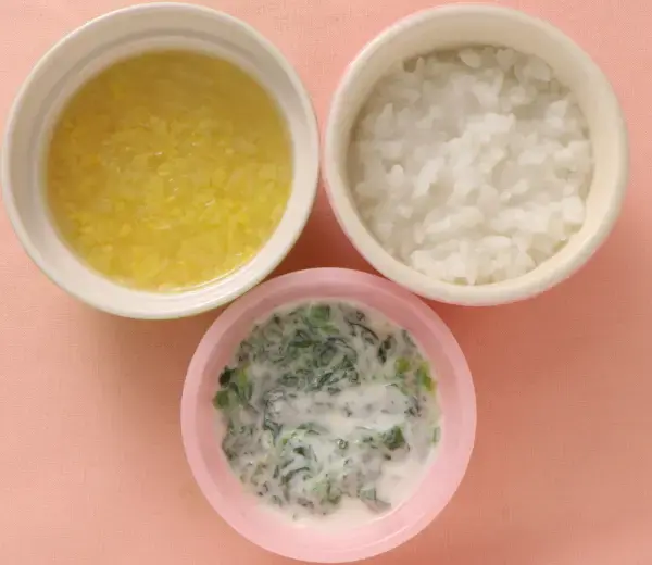 レタスのヨーグルトサラダ 白菜とコーンのスープ