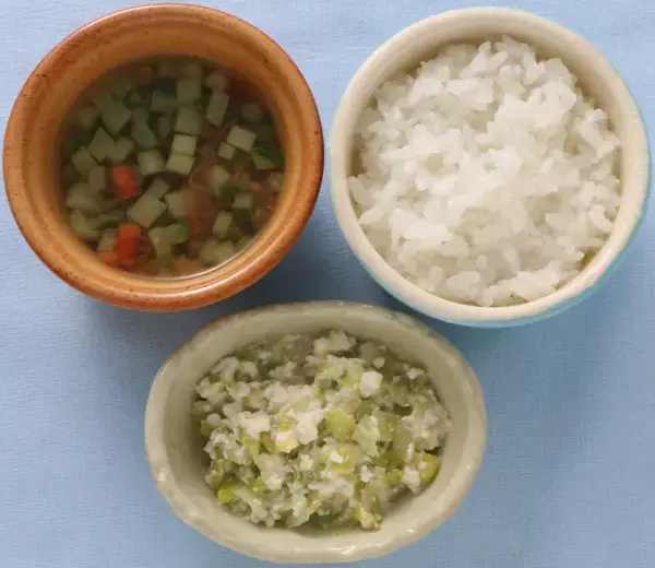 レタスの白あえ風