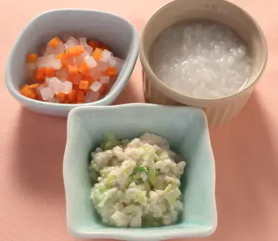 豆腐とキャベツのやわらかあえ 大根と人参の煮もの