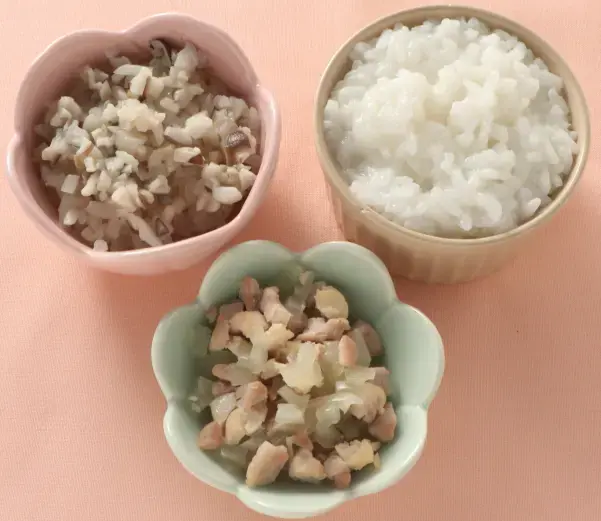 鶏肉と玉葱のレンジ蒸し きのこと野菜のやわらか煮